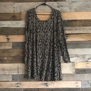 Forever 21 Long Sleeve Dress